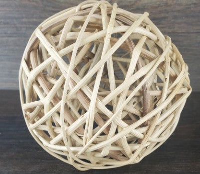 Wicker Balls